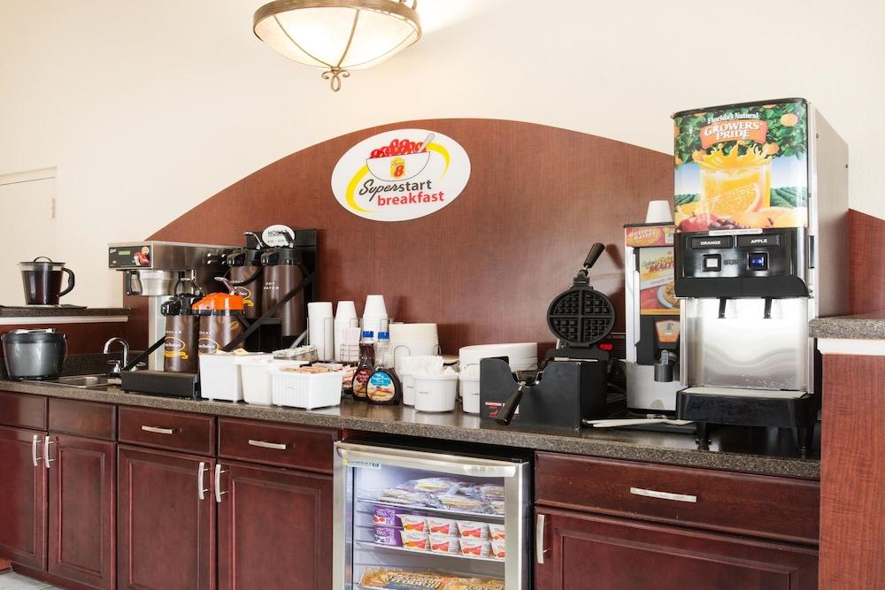 Boarders Inn And Suites By Cobblestone Lamar Missouri Eksteriør billede
